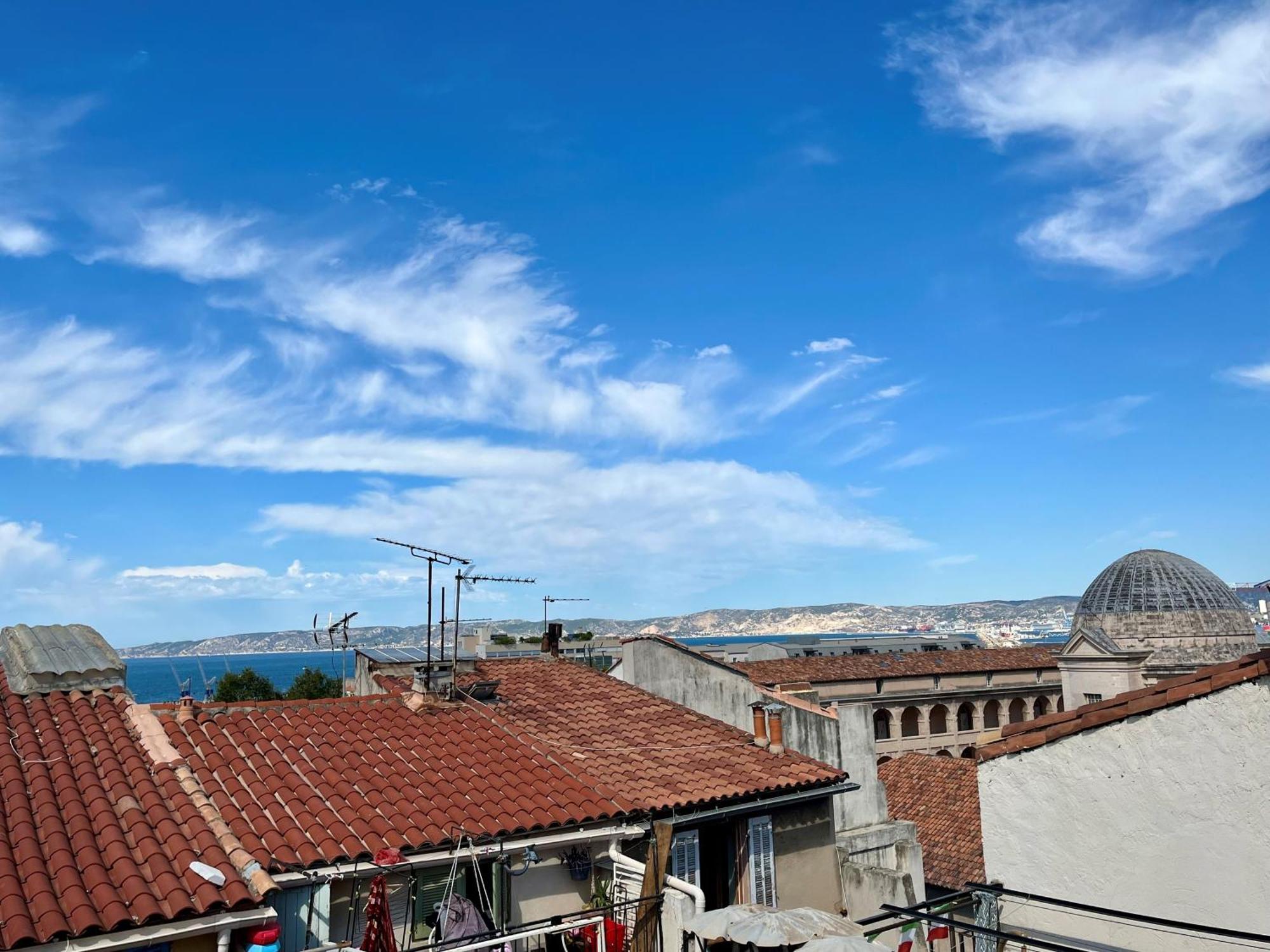 Le Panier - Joli Duplex Centre Ville Historique Avec Grande Terrasse Et Balneo Proche Vieux Port Marsiglia Esterno foto